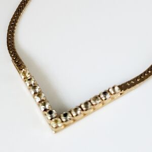 AVON Rhinestone V Shape Necklace Clear Crystal Glass Gold Flat Herringbone Chain
